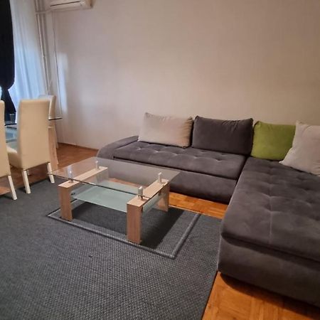 Slavija Square Apartments Belgrad Exteriör bild