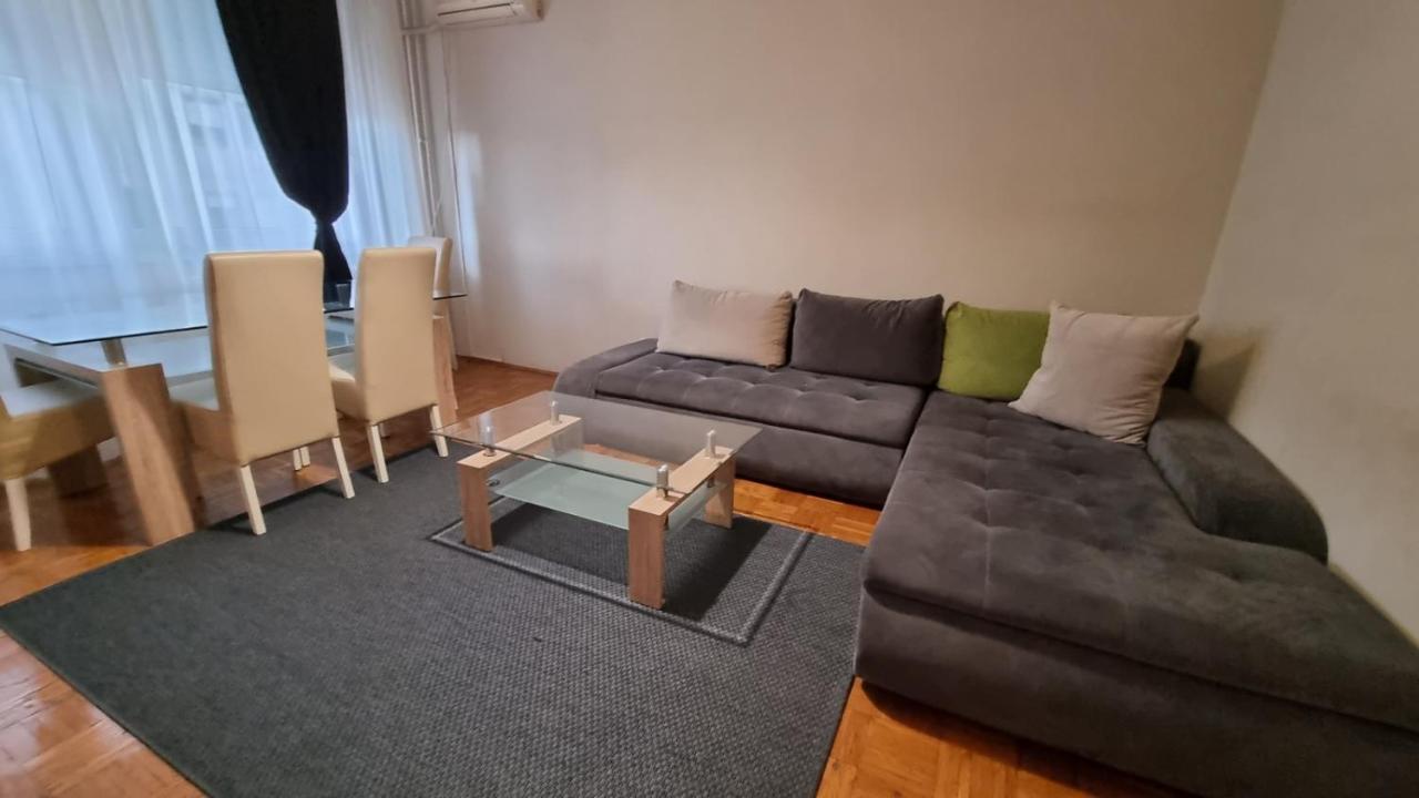 Slavija Square Apartments Belgrad Exteriör bild