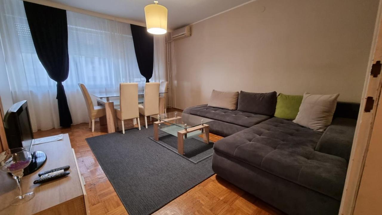 Slavija Square Apartments Belgrad Exteriör bild