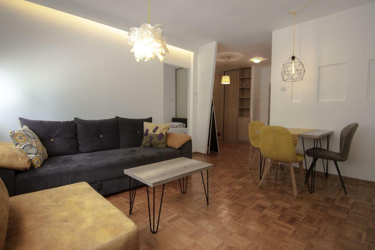 Slavija Square Apartments Belgrad Exteriör bild